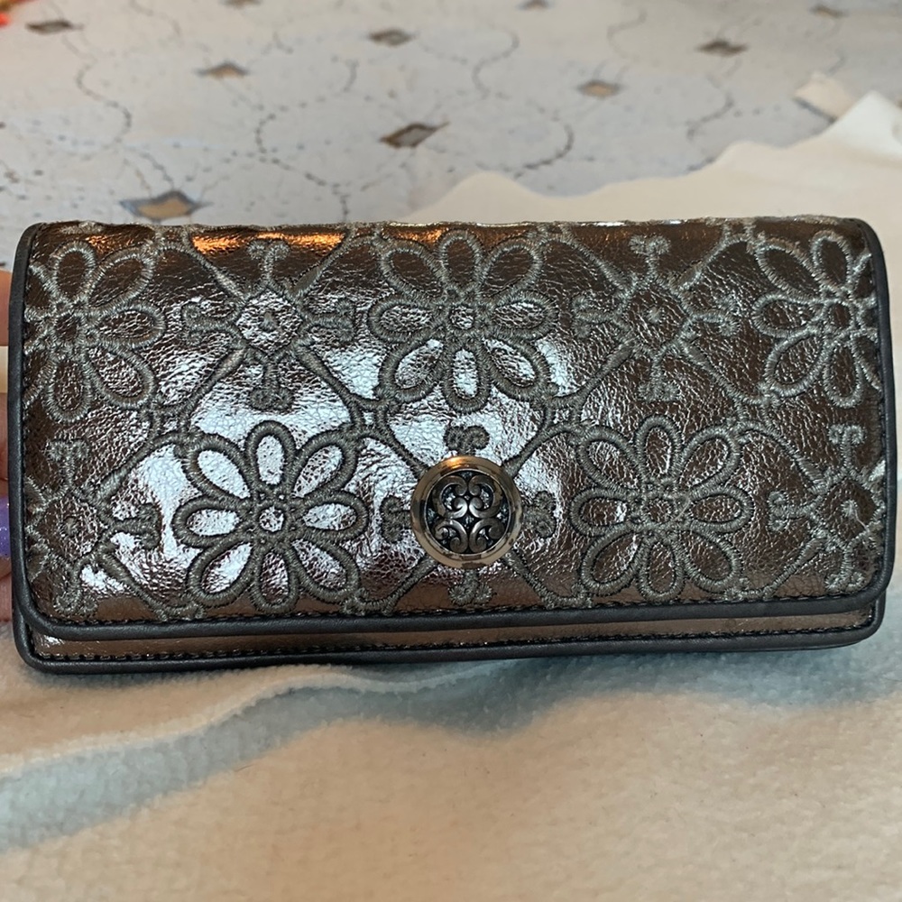 Brighton Women Silver Metallic Leather Long Wallet Embroidered Floral Crossbody